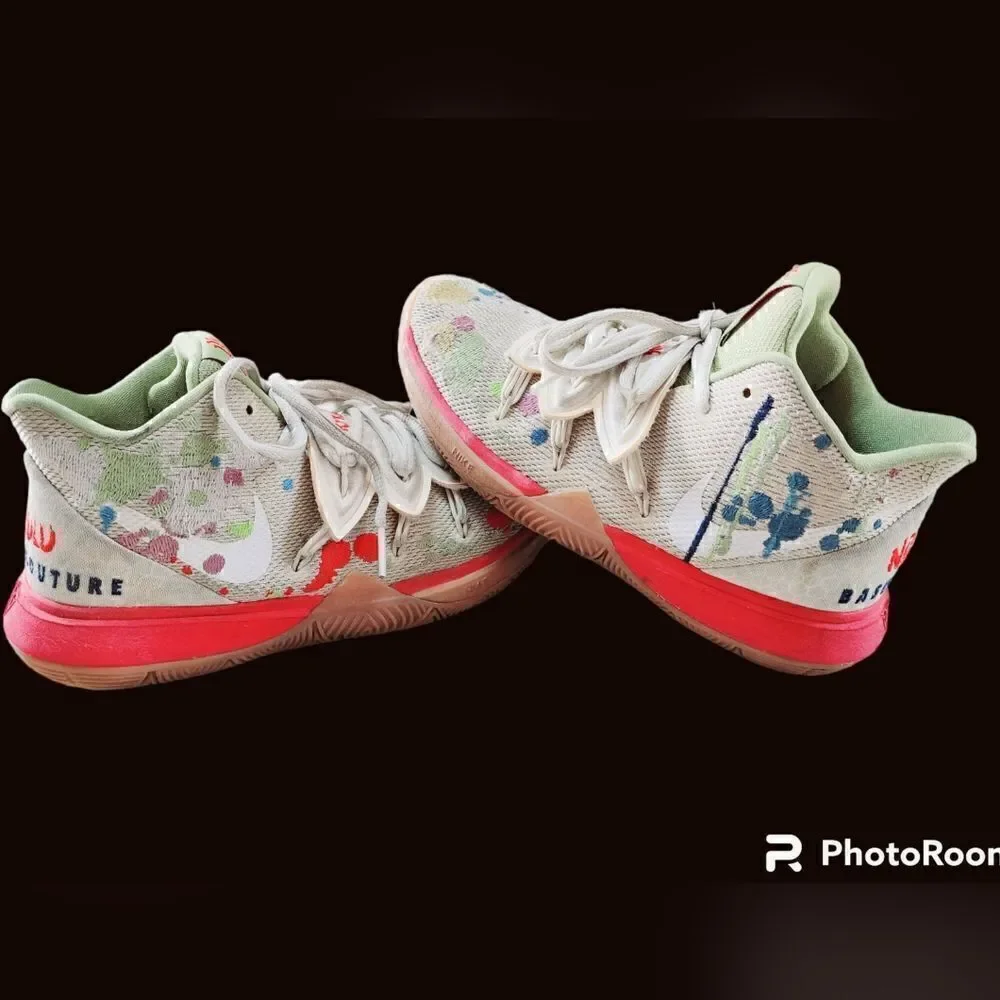 Nike Bandulu x Kyrie 5 embroidered splatters